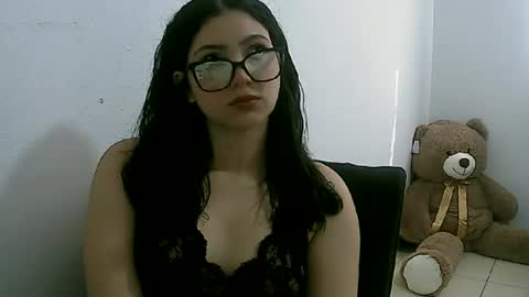 lunaa_sub online show from 12, 2, 2025