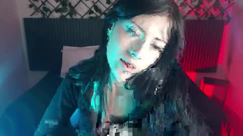 Snapshot of lunaaa_07 chatting on 8, 4, 2026 lunaaa_07 online show from 8, 4, 2026
