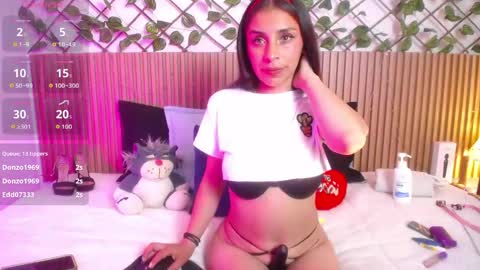Snapshot of lunaaa_07 chatting on 27, 5, 2026 lunaaa_07 online show from 27, 5, 2026