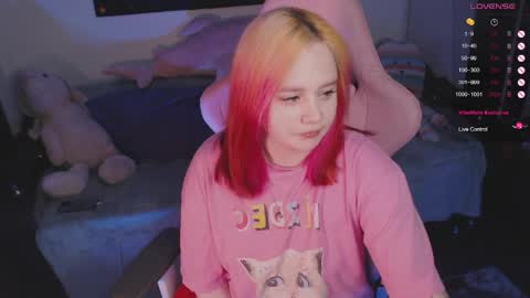 Snapshot of lunaali chatting on 1, 6, 2026 Li online show from 1, 6, 2026