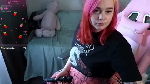 Snapshot of lunaali chatting on 14, 7, 2026 Li online show from 14, 7, 2026