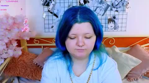 Snapshot of lunaar_ chatting on 4, 7, 2026 Luna online show from 4, 7, 2026