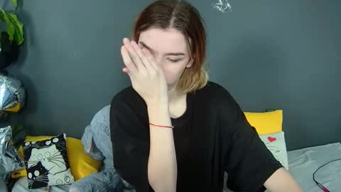 Snapshot of lunaastar_ chatting on 12, 12, 2024 lunaastar_ online show from 12, 12, 2024