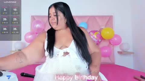 Snapshot of lunaasweett chatting on 14, 9, 2025 online show from 14, 9, 2025