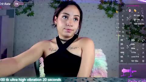Snapshot of lunacandyy1323 chatting on 22, 2, 2025 Luna online show from 22, 2, 2025