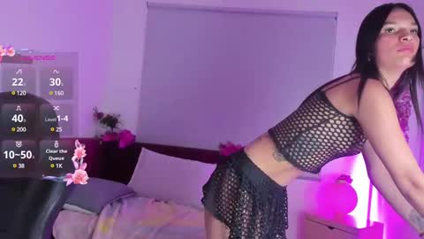 lunaduvall online show from 7, 2, 2025