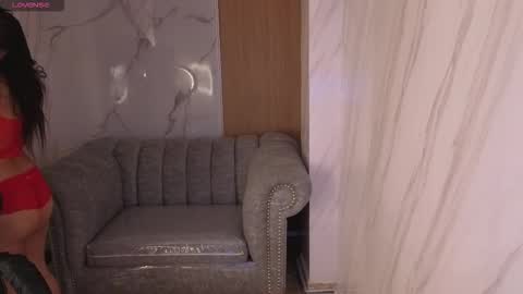 Lunafemme tf online show from 27, 3, 2026