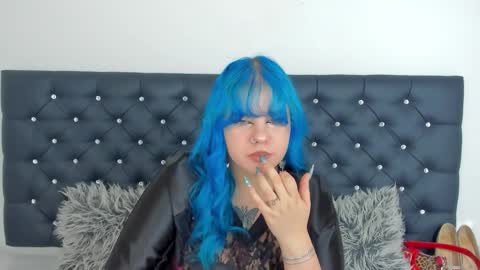 Luna online show from 15, 12, 2025