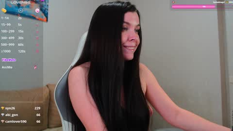 Snapshot of lunalovesuu chatting on 4, 12, 2024 Luna online show from 4, 12, 2024