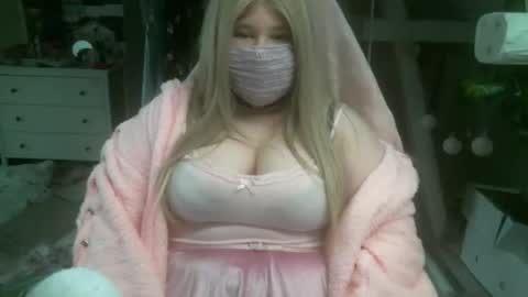 Snapshot of lunalulls chatting on 8, 3, 2026 lunalulls online show from 8, 3, 2026