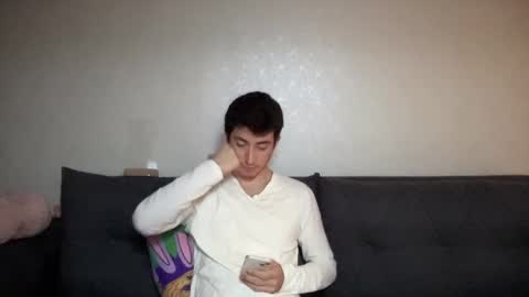 LunaPica online show from 5, 1, 2025