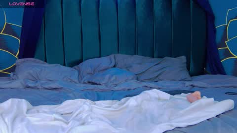 Luna online show from 12, 10, 2025