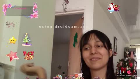 Snapshot of lunamoon_17 chatting on 18, 12, 2024 LUNA online show from 18, 12, 2024