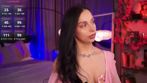 Luna  next streams Mon Fri Sat Sun 8pm-5am gmt0 online show from 12, 9, 2025