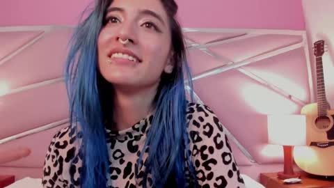 Luna Page online show from 20, 12, 2024