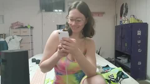 lunaquinn45 online show from 17, 2, 2025