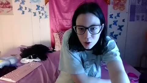 Snapshot of lunaquinn45 chatting on 18, 1, 2026 lunaquinn45 online show from 18, 1, 2026