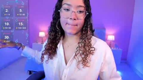 Snapshot of lunarose5 chatting on 8, 3, 2025 Luna online show from 8, 3, 2025