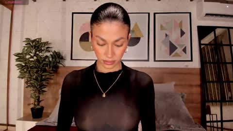 Luna Ruso  online show from 20, 9, 2025