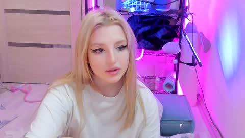 Kate online show from 4, 2, 2025