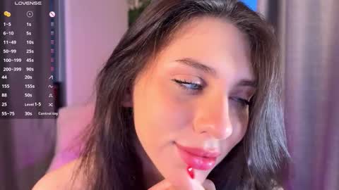 Luna online show from 8, 3, 2026