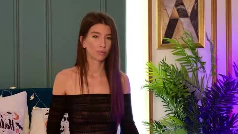 Snapshot of lunawills_ chatting on 28, 10, 2025 Luna online show from 28, 10, 2025