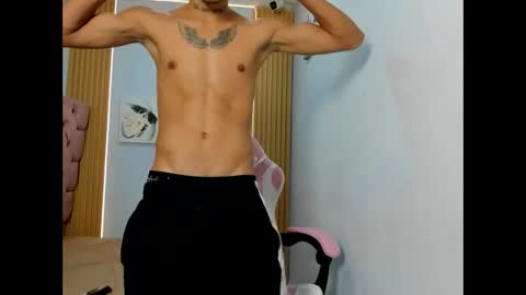 lunay_bigcock420 online show from 22, 9, 2025