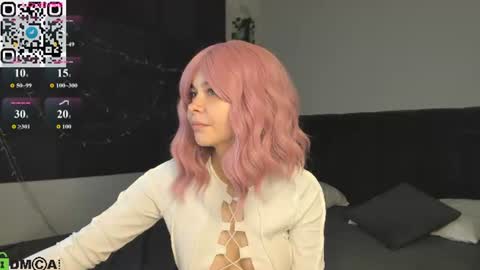 Snapshot of lune_fallenstar chatting on 14, 7, 2026 Lune FallenStar online show from 14, 7, 2026