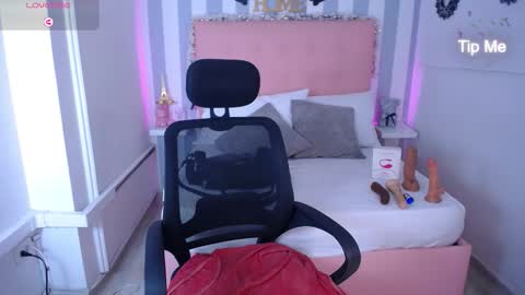 lunna_boobs20 online show from 17, 1, 2026