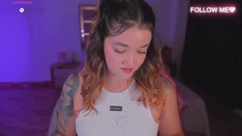 LUNA ROSE online show from 26, 11, 2025