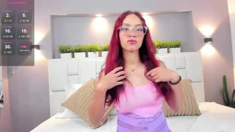 L U N N A online show from 12, 10, 2025