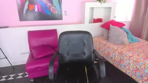 Snapshot of lunoox_ chatting on 15, 1, 2025 LunoxLili online show from 15, 1, 2025