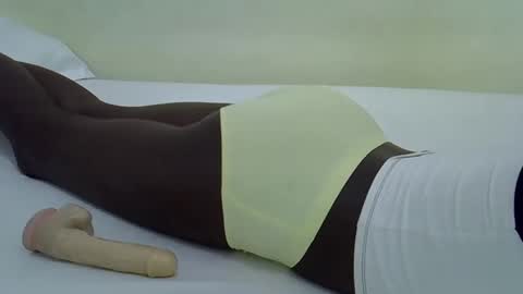 sweet girl online show from 31, 1, 2025