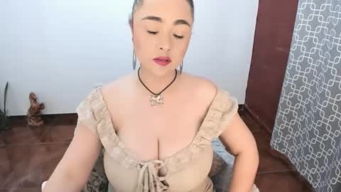 PAULINA online show from 26, 11, 2025