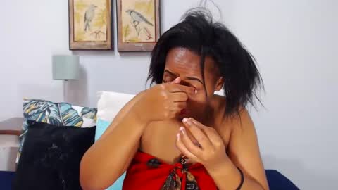 lusciousboobzz online show from 3, 11, 2025