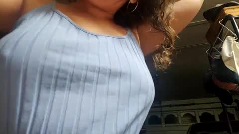 Snapshot of lusciouslibra82 chatting on 14, 9, 2025 .Clarissa. Follow me on Instagram miss buns online show from 14, 9, 2025