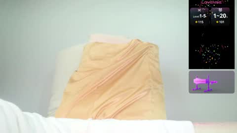 Snapshot of lusciouslipsxx chatting on 31, 1, 2025 lusciouslipsxx online show from 31, 1, 2025