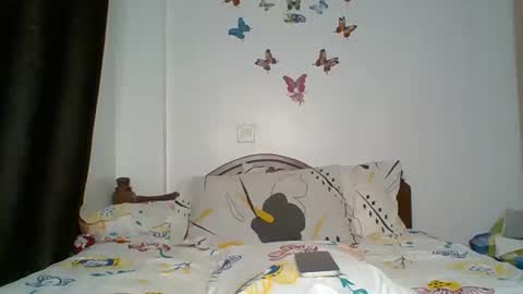 Snapshot of lushlola254 chatting on 19, 10, 2025 lushlola254 online show from 19, 10, 2025