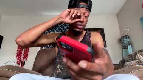 Snapshot of lust_j chatting on 14, 11, 2025 LUST online show from 14, 11, 2025