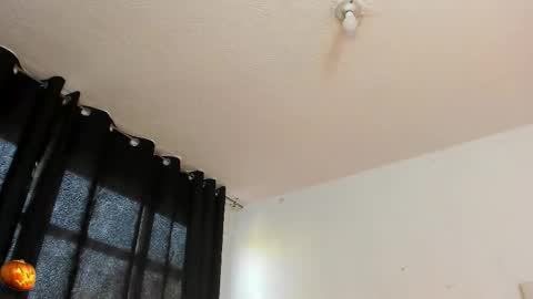 Snapshot of lustful__babe chatting on 23, 10, 2025 lustful__babe online show from 23, 10, 2025