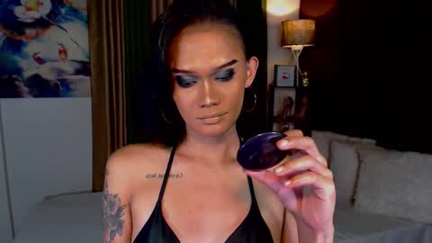 AdriannaFowks online show from 30, 1, 2025