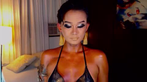 Snapshot of lustfulltrans chatting on 12, 5, 2026 AdriannaFowks online show from 12, 5, 2026
