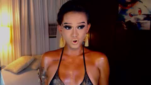 Snapshot of lustfulltrans chatting on 13, 5, 2026 AdriannaFowks online show from 13, 5, 2026