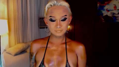 Snapshot of lustfulltrans chatting on 3, 6, 2026 AdriannaFowks online show from 3, 6, 2026