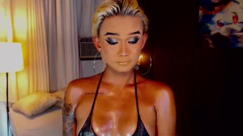 AdriannaFowks online show from 26, 6, 2026