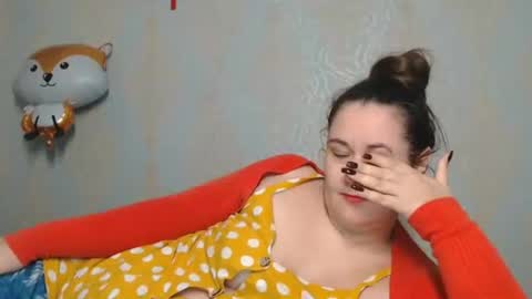 lustifulm online show from 23, 4, 2026