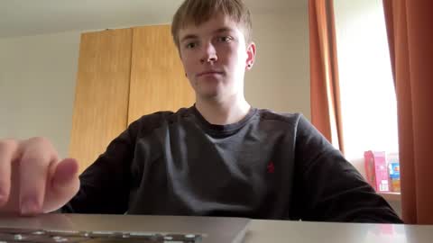 Nik online show from 15, 10, 2025