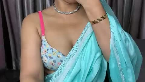 Snapshot of lusty_bhabhi chatting on 21, 7, 2026 lusty_bhabhi online show from 21, 7, 2026