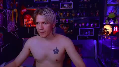 Snapshot of lustymatt chatting on 19, 12, 2025 lustymatt online show from 19, 12, 2025