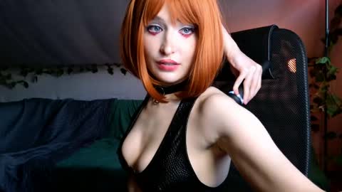 Snapshot of lusylune chatting on 2, 3, 2026 Luy online show from 2, 3, 2026